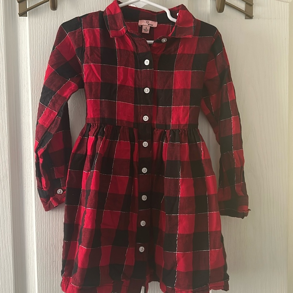 Victory Heart Red/ Black checkered Dress size 4